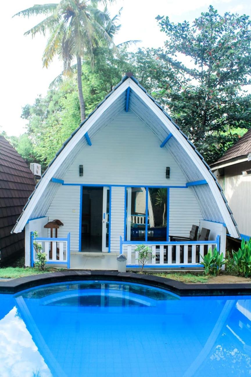 Youpy Bungalows Gili Air Oda fotoğraf