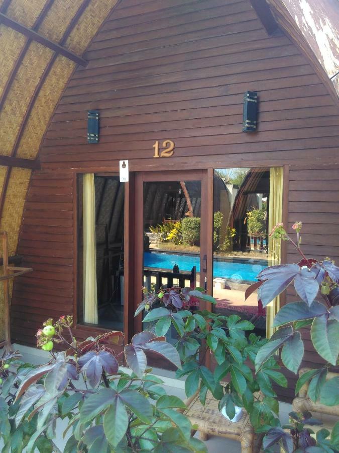 Youpy Bungalows Gili Air Dış mekan fotoğraf